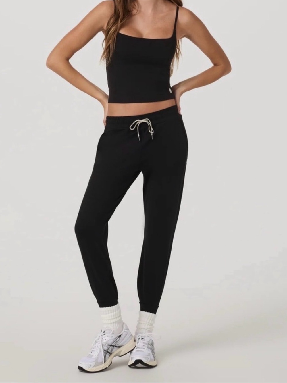 Womens Vuori Black Performance Jogger size medium